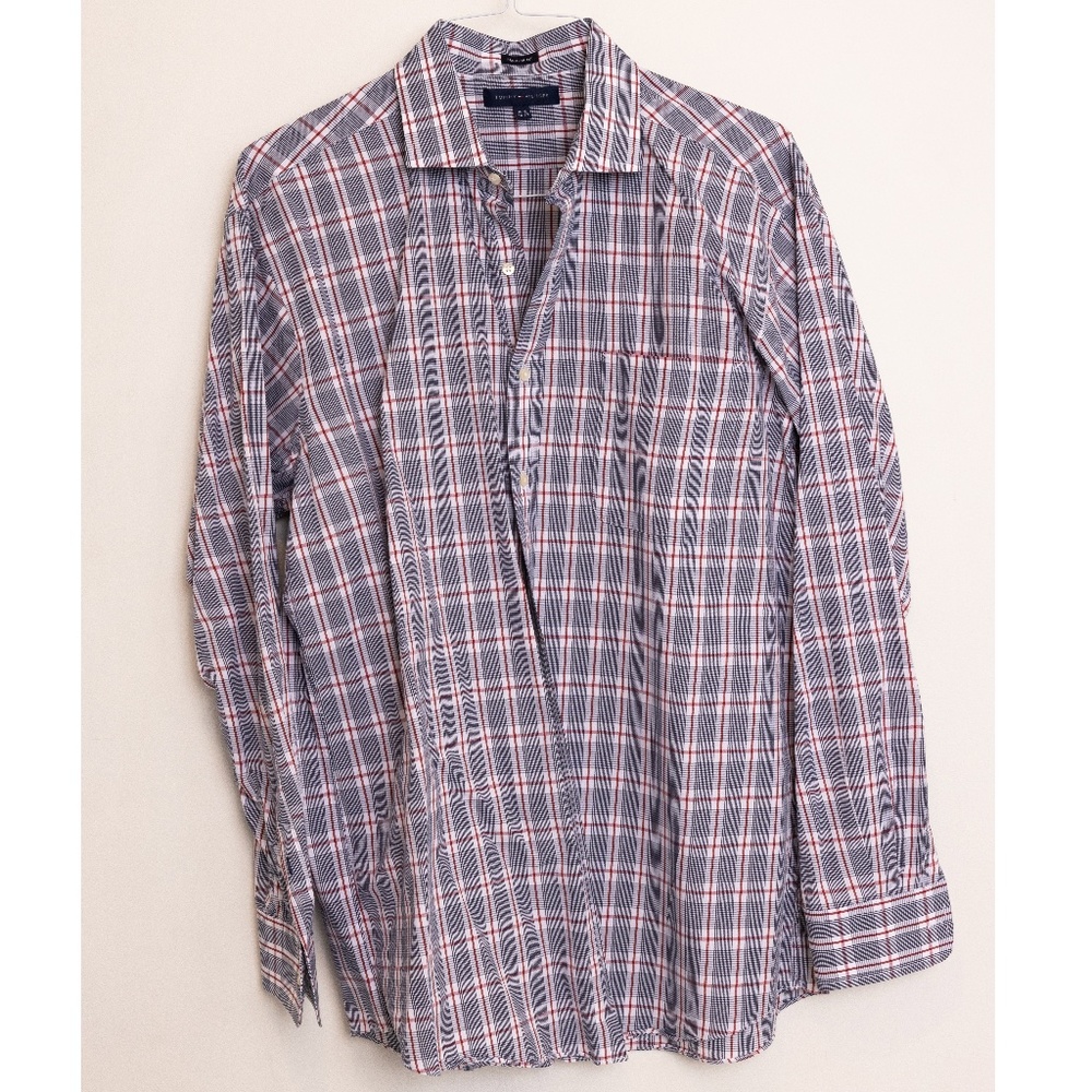 Tommy Hilfiger Mens Button Down size 16.5" x 34-35"